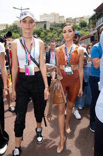 Olivia Culpo feet photo thumbnail