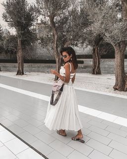 Natalia Siwiec feet photo thumbnail