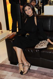 Shilpa Shetty Kundra feet photo thumbnail