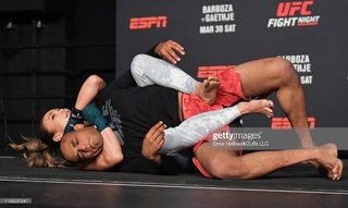 Michelle Waterson feet photo thumbnail