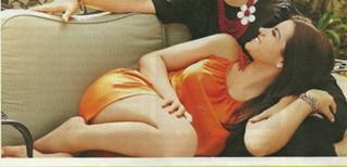 Maite Perroni feet photo thumbnail