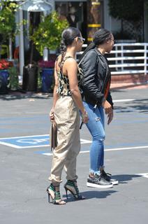 Christina Milian feet photo thumbnail