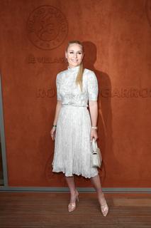 Lindsey Vonn feet photo thumbnail