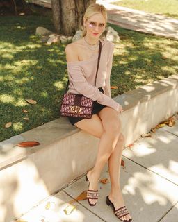 Chiara Ferragni feet photo thumbnail