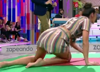 Cristina Pedroche feet photo thumbnail