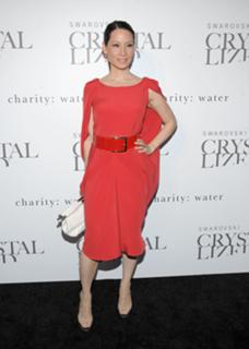 Lucy Liu feet photo thumbnail