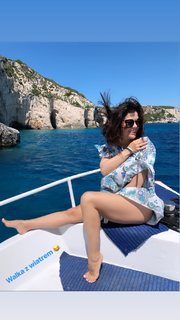 Katarzyna Cichopek feet photo thumbnail