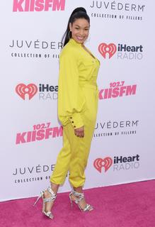 Jordin Sparks feet photo thumbnail