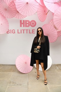 Shay Mitchell feet photo thumbnail