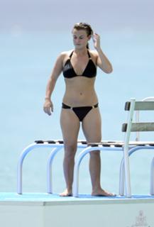 Coleen Rooney feet photo thumbnail