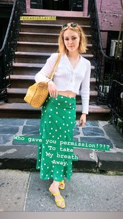 AnnaSophia Robb feet photo thumbnail