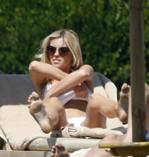 Abbey Clancy feet photo thumbnail