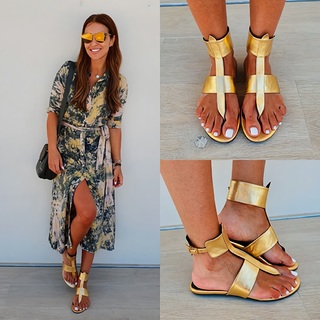 Paula Echevarría feet photo thumbnail
