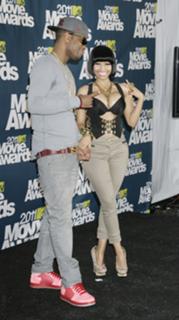 Nicki Minaj feet photo thumbnail