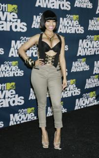 Nicki Minaj feet photo thumbnail