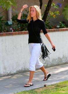 Kristin Cavallari feet photo thumbnail