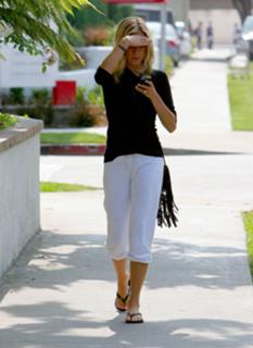 Kristin Cavallari feet photo thumbnail