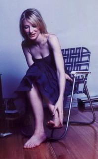 Cate Blanchett feet photo thumbnail