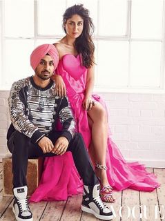 Kareena Kapoor feet photo thumbnail