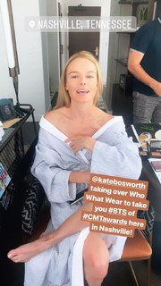 Kate Bosworth feet photo thumbnail