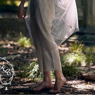 Aurora Aksnes feet photo thumbnail