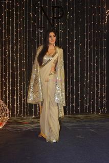 Katrina Kaif feet photo thumbnail