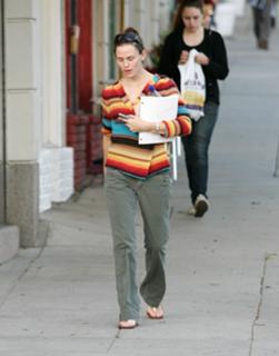 Jennifer Garner feet photo thumbnail