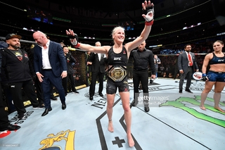 Valentina Shevchenko feet photo thumbnail