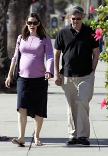 Jennifer Garner feet photo thumbnail