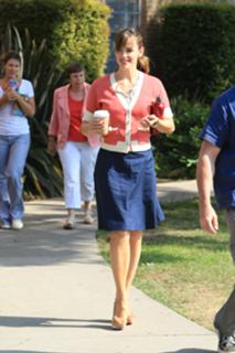 Jennifer Garner feet photo thumbnail
