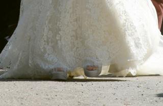 Lily Allen feet photo thumbnail