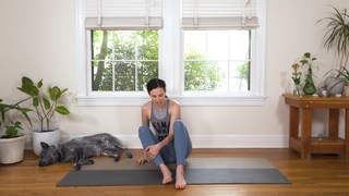 Adriene Mishler feet photo thumbnail