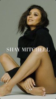 Shay Mitchell feet photo thumbnail