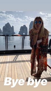 Federica Fontana feet photo thumbnail