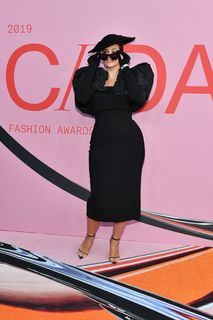 Ashley Graham feet photo thumbnail