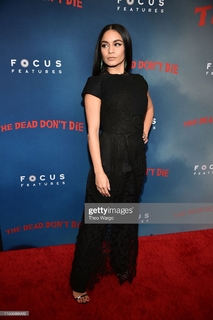 Vanessa Hudgens feet photo thumbnail