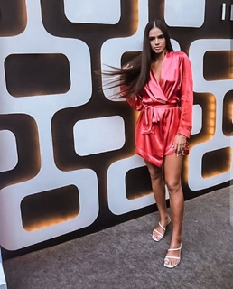 Bruna Marquezine feet photo thumbnail