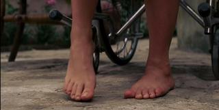 Salma Hayek feet photo thumbnail