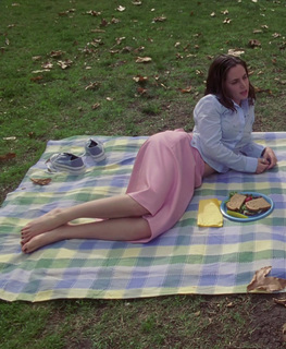 Eliza Dushku feet photo thumbnail