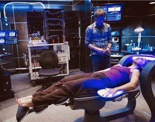 Eliza Dushku feet photo thumbnail