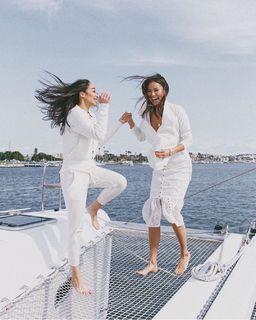 Jamie Chung feet photo thumbnail