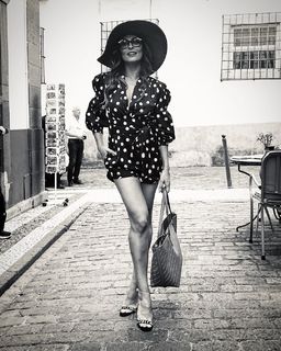 Juliana Paes feet photo thumbnail