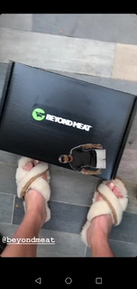Lindsey Vonn feet photo thumbnail