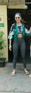 Rakul Preet Singh feet photo thumbnail