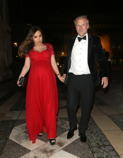 Myleene Klass feet photo thumbnail