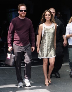 Eliza Dushku feet photo thumbnail