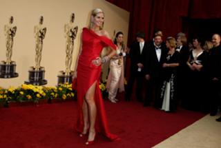 Heidi Klum feet photo thumbnail
