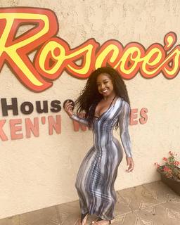Qimmah Russo feet photo thumbnail