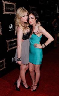 Lucy Hale feet photo thumbnail