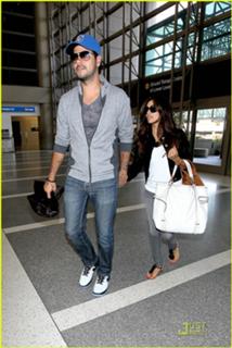 Eva Longoria feet photo thumbnail